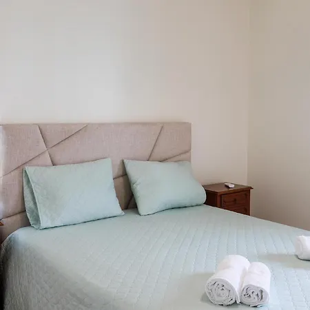 Apartamento Vila Melgaco Exterior photo
